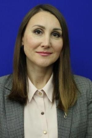 Теплова Елена Васильевна.